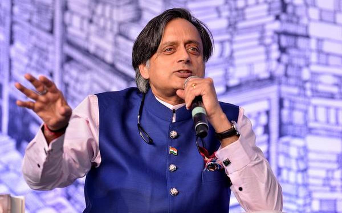 Politics: Is Congress leader Shashi Tharoor planning to join BJP