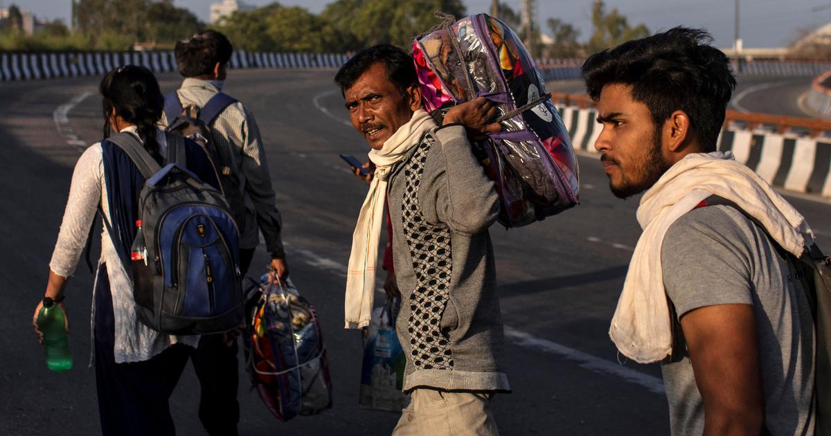 Bihar: प्रवासी श्रमिकों को बांटी कंडोम और गर्भनिरोधक गोलियां