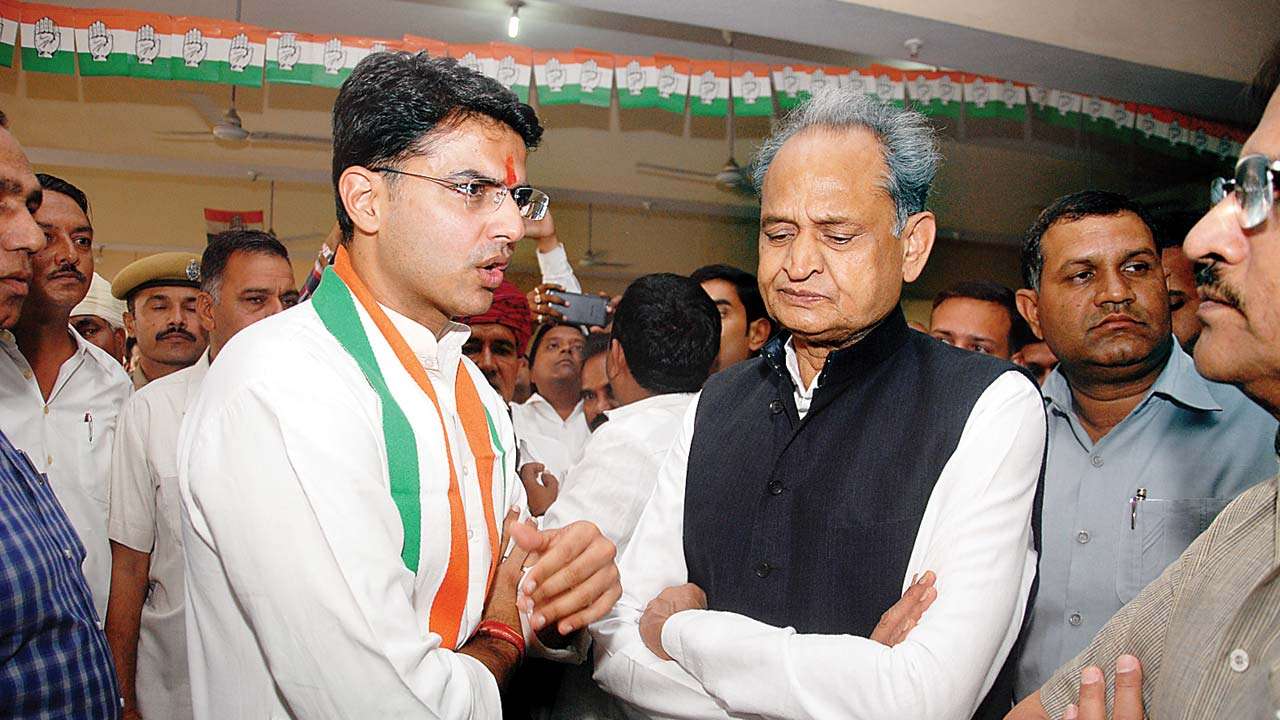 Rajasthan Political Crisis Update: गहलोत खेमे को मिली और मजबूती, अब सीएम लगे इस कवायद में