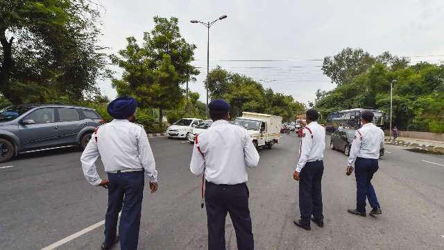 New order of Delhi Traffic Police regarding traffic challan read full news