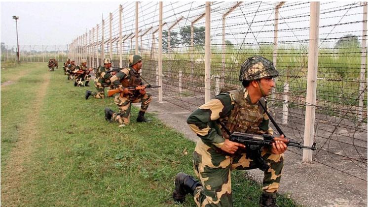 In Jammu and Kashmir (J&K), the Border Security Force (BSF) seized 27 kg heroin worth around Rs 135 crore in Kathua's Hiranagar sector on Tuesday. During this action, a smuggler was also killed by the Border Security Force. According to BSF, this action has been taken on the basis of intelligence. It is believed that the smugglers came from Pakistan side. For further investigation, a continuous search exercise has been started in the surrounding areas.