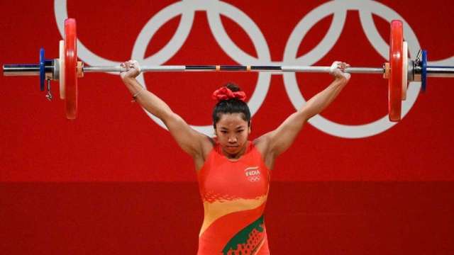 India's account has been opened with a silver medal in the Tokyo Olympics. Saikhom Mirabai Chanu spearheaded this stellar start as she won a silver medal in the kg weightlifting category. This is the first medal for India on the first day at the Tokyo Olympics. Chanu successfully lifted 84kg and 87kg, but failed to lift 89kg in the snatch, which placed her second, while China's Hou Zhihu lifted 94kg to set an Olympic record. The new Olympic record was set by Mirabai Chanu in clean and jerk with a successful lift of 115kg.