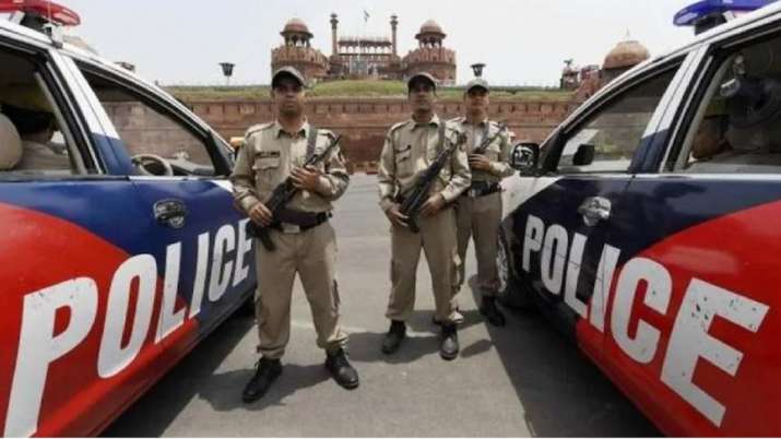 Delhi High Alert! दिल्ली पुलिस को त्योहारी सीजन के दौरान मिली आतंकी हमले की सूचना; हाई अलर्ट आदेश जारी