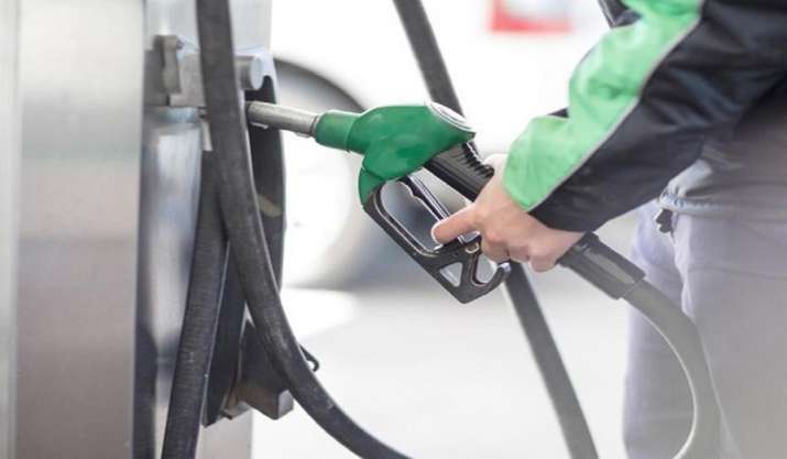 Petrol और Diesel की कीमतों में लगातार तीसरे दिन बढ़ोतरी के कारण ईंधन की कीमतें पहुंची अब तक के उच्चतम स्तर