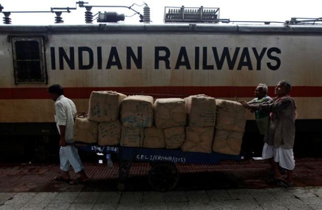 Indian Railways will soon start a new service of home delivery of goods. Railways has already started trials of door-to-door delivery service for individual and bulk customers.