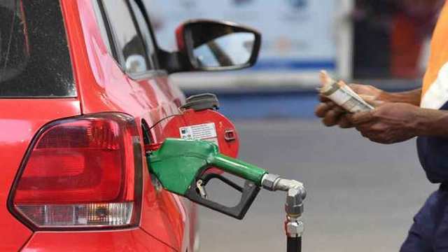 Petrol and Diesel Prices According to the Government Petroleum Marketing Companies, there was no change in the prices of petrol and diesel for the 17th consecutive day today (23 April 2022).