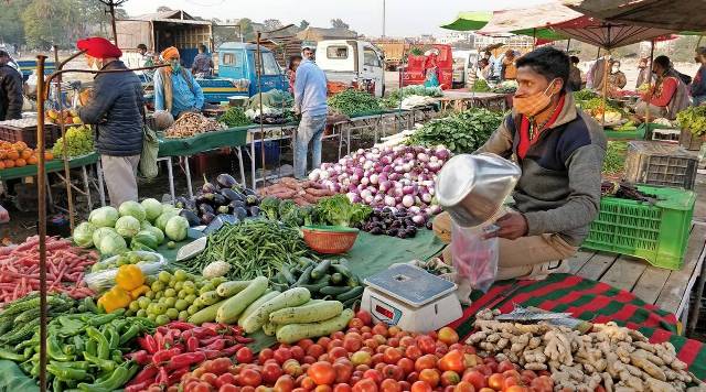 The country's annual wholesale price inflation rose to 15.88 percent in May.
