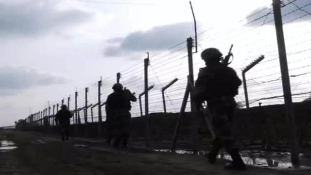 The Border Security Force (BSF) arrested a Pakistani infiltrator near the International Border in the early hours of today (27 August 2022).