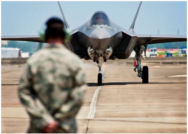 Recently, the Pentagon has suspended the supply of new F-35 fighter jets for the time being.