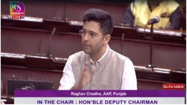 Senior Aam Aadmi Party (AAP) leader and Rajya Sabha member from Punjab Raghav Chadha (AAP MP Raghav Chadha) today (16 December 2022) mocked the news debate culture adopted by most electronic media institutions. Raised the issue in Parliament to tighten