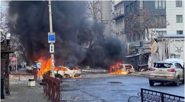 Russia Ukraine War Ukraine today (December 29, 2022) faced a massive wave of missile attacks this morning. The sounds of explosions were heard continuously in the cities of Kyiv, Kharkiv, Odessa, Lviv and Zhytomyr.