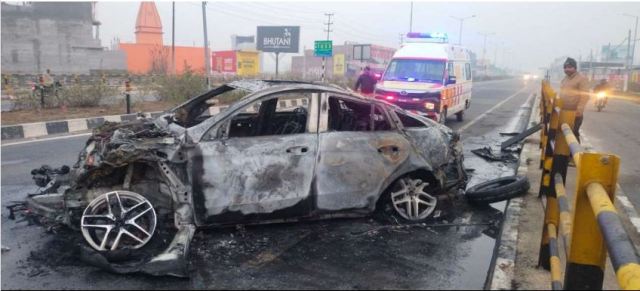 Rishabh Pant's speeding Mercedes-Benz GLC SUV met with a horrific accident today (30 December 2022) morning when he was returning home from Delhi to Roorkee.