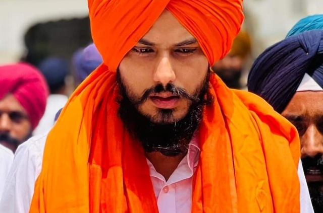 The Punjab Police today (April 7, 2023) urged people not to believe in rumors and fake news about the surrender of radical preacher and Khalistan supporter Amritpal Singh.