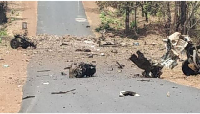 Naxal Attack A total of 11 personnel were killed after an IED attack by Naxalites on a vehicle carrying District Reserve Guard (DRG-District Reserve Guard) personnel near Aranpur in Dantewada, Chhattisgarh.