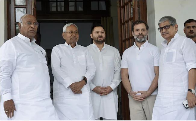 Senior party leaders will meet Rahul Gandhi and share details of talks held with various opposition leaders, and possibly a date for a major opposition convention in Patna will also be decided.