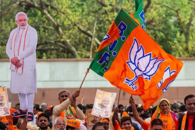 Chhattisgarh Polls The Bharatiya Janata Party, hoping to return to Chhattisgarh in the upcoming assembly elections, on Thursday (August 17, 2023) released its first list of candidates for 21 seats, including Durg MP Vijay Baghel, where He had to face defeat last time.